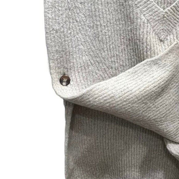 RDI Cream V Neck Vest Small - Picture 4 of 6